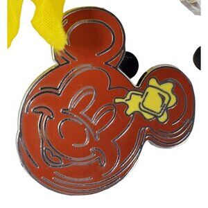 Disney Mickey Mouse Pancake Trading Pin Breakfast Butter Lapel Pin Badge